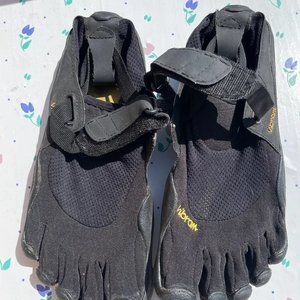 Vibram Five Fingers Women's Black Barefoot Running Athletic Shoes Size 37